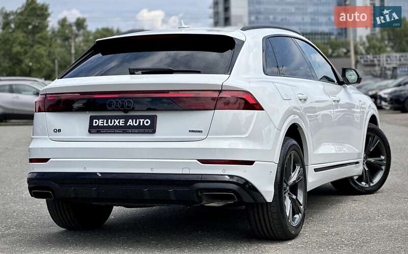 Позашляховик / Кросовер Audi Q8 2025 в Києві