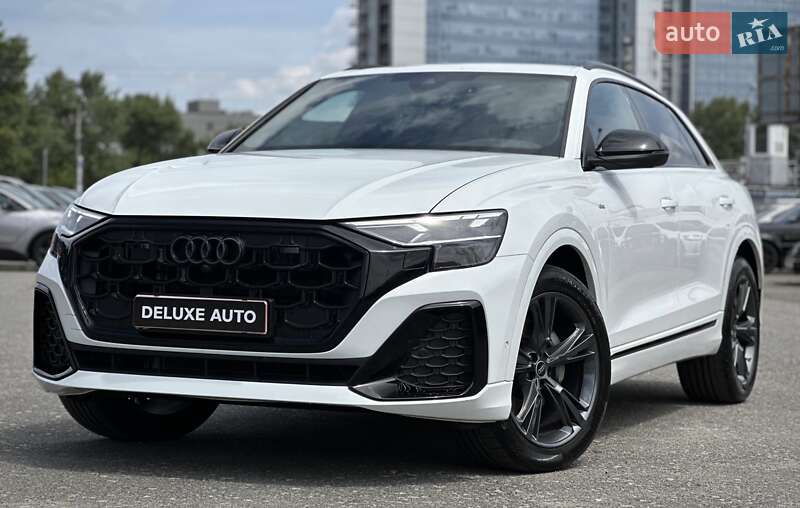 Позашляховик / Кросовер Audi Q8 2025 в Києві