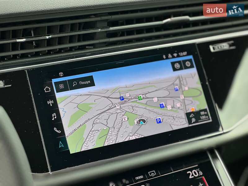 Позашляховик / Кросовер Audi Q8 2025 в Києві