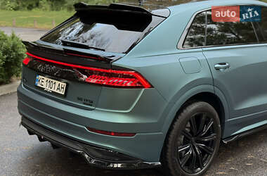 Внедорожник / Кроссовер Audi Q8 2018 в 
