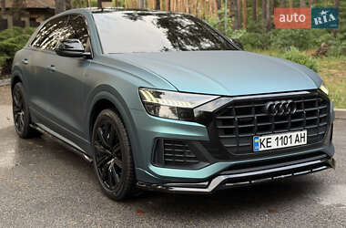 Внедорожник / Кроссовер Audi Q8 2018 в 