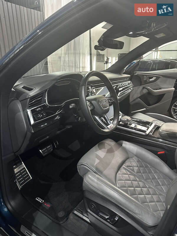 Внедорожник / Кроссовер Audi Q8 2022 в Броварах
