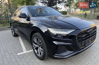 Внедорожник / Кроссовер Audi Q8 2022 в Киеве