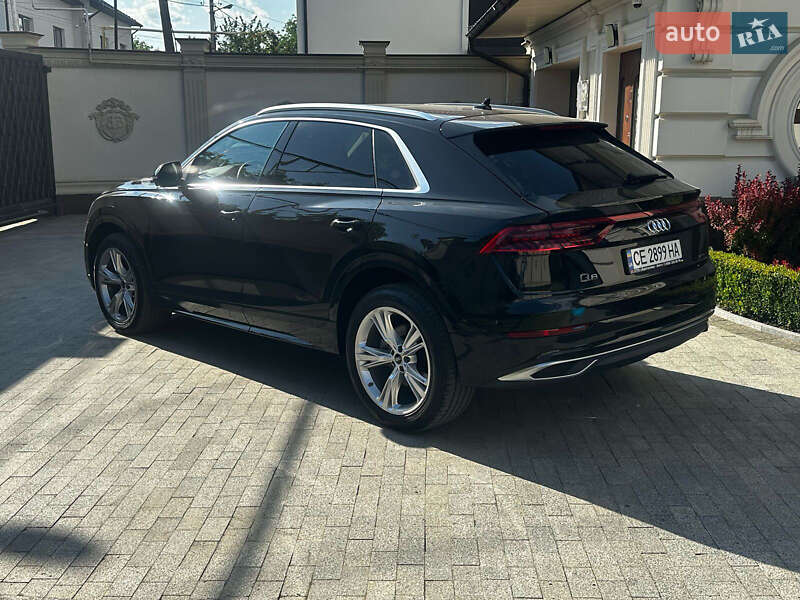 Внедорожник / Кроссовер Audi Q8 2023 в Черновцах