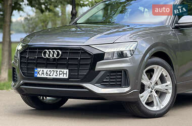 Внедорожник / Кроссовер Audi Q8 2019 в 