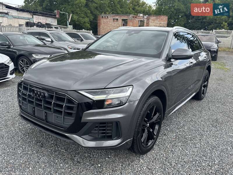 Внедорожник / Кроссовер Audi Q8 2018 в Тернополе