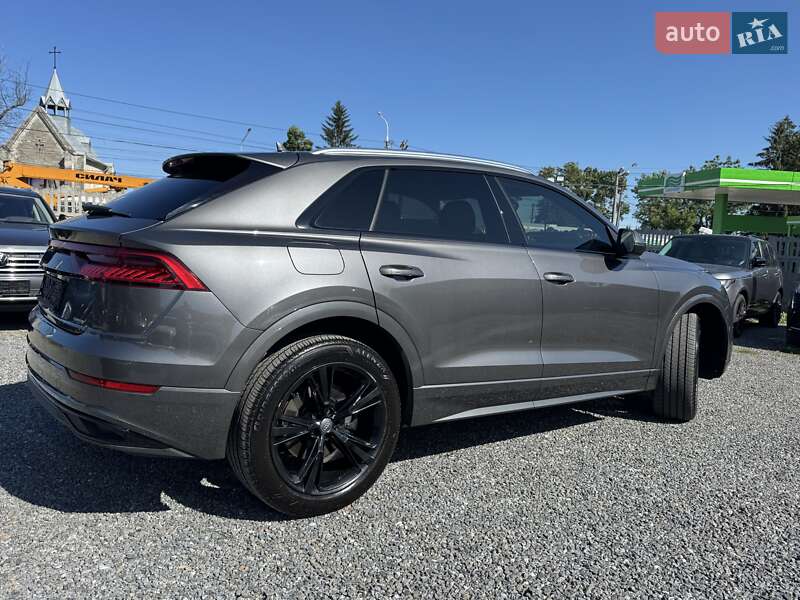 Внедорожник / Кроссовер Audi Q8 2018 в Тернополе
