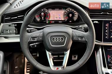 Внедорожник / Кроссовер Audi Q8 2025 в 