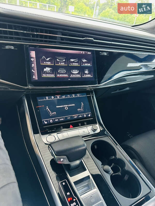 Внедорожник / Кроссовер Audi Q8 2019 в Дубно фото 36 Внедорожник / Кроссовер Audi Q8 2019 в Дубно