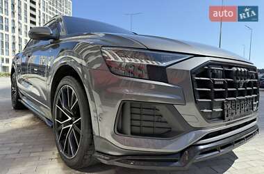 Позашляховик / Кросовер Audi Q8 2020 в Києві