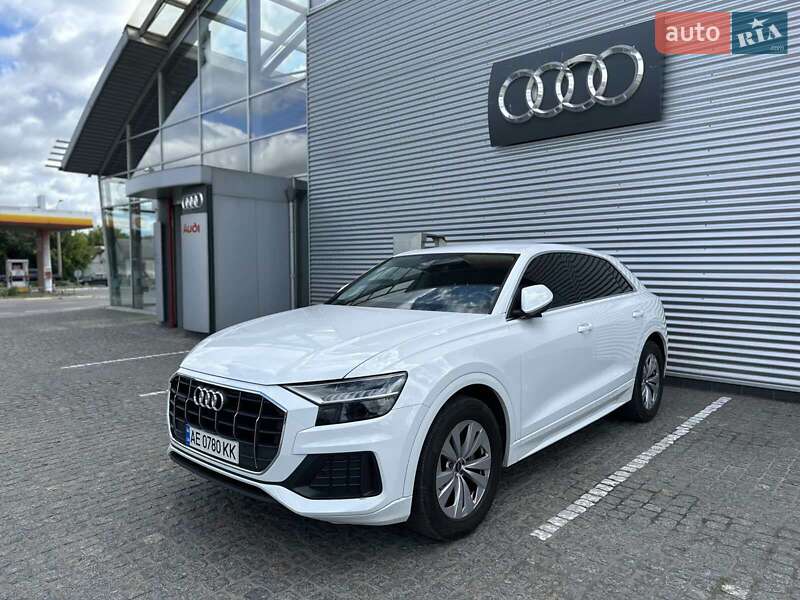 Внедорожник / Кроссовер Audi Q8 2023 в Днепре