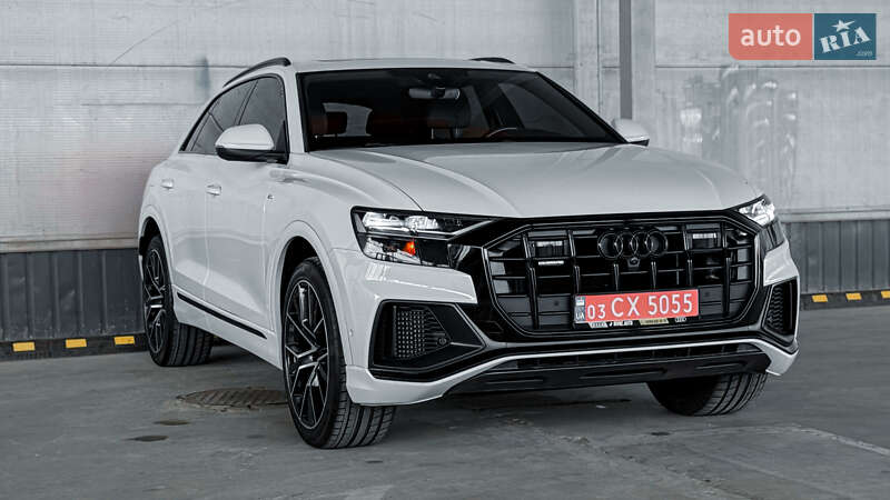 Внедорожник / Кроссовер Audi Q8 2019 в Ровно