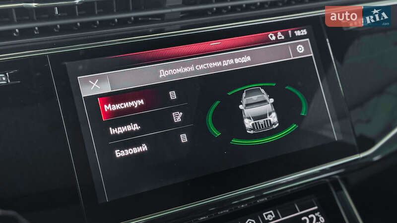 Внедорожник / Кроссовер Audi Q8 2019 в Ровно