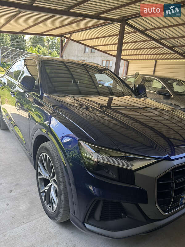 Внедорожник / Кроссовер Audi Q8 2019 в Черновцах