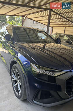 Внедорожник / Кроссовер Audi Q8 2019 в 