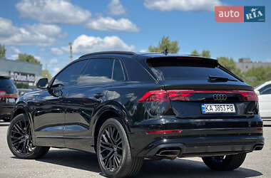 Внедорожник / Кроссовер Audi Q8 2025 в 