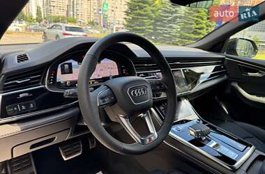 Внедорожник / Кроссовер Audi Q8 2024 в 