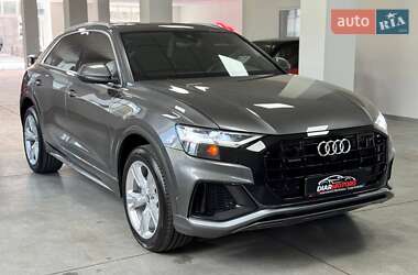 Внедорожник / Кроссовер Audi Q8 2019 в 