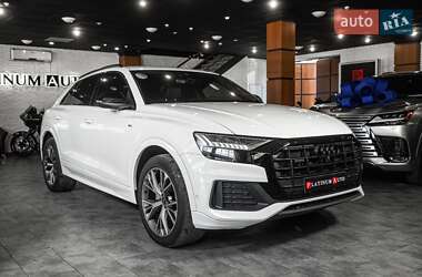 Внедорожник / Кроссовер Audi Q8 2023 в Ужгороде