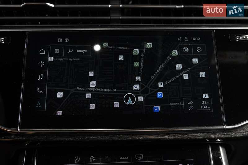 Внедорожник / Кроссовер Audi Q8 2023 в Ужгороде