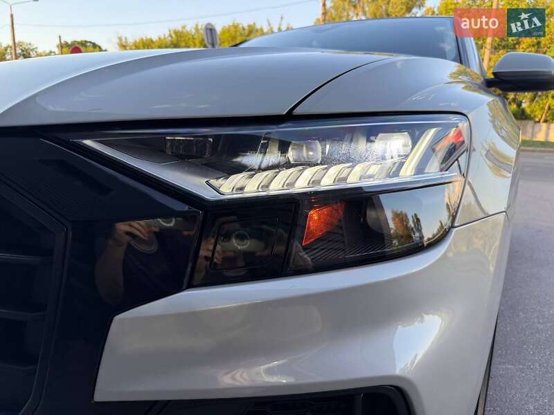 Внедорожник / Кроссовер Audi Q8 2022 в Харькове