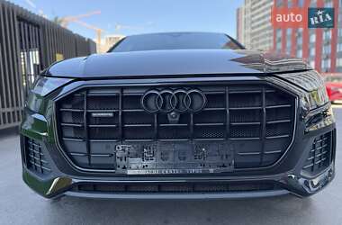 Позашляховик / Кросовер Audi Q8 2023 в Києві