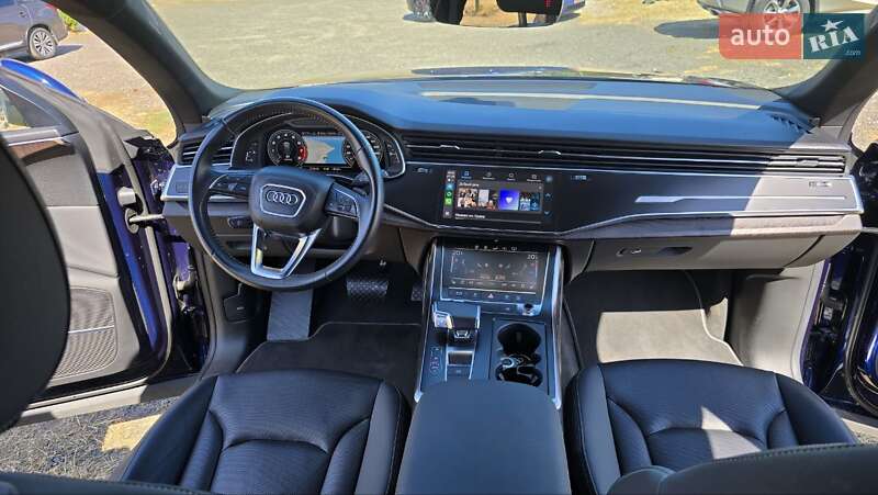 Внедорожник / Кроссовер Audi Q8 2019 в Одессе