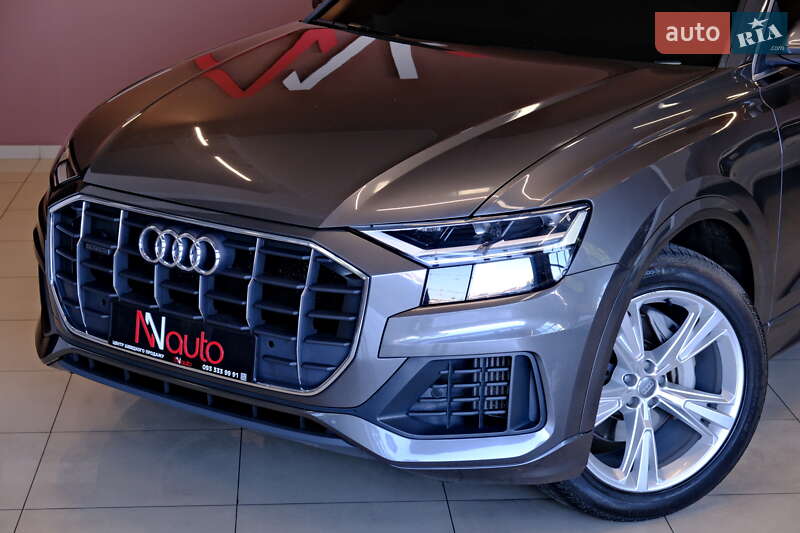 Позашляховик / Кросовер Audi Q8 2019 в Одесі