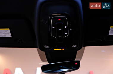Позашляховик / Кросовер Audi Q8 2019 в 