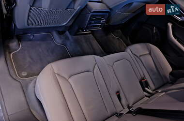 Позашляховик / Кросовер Audi Q8 2019 в 