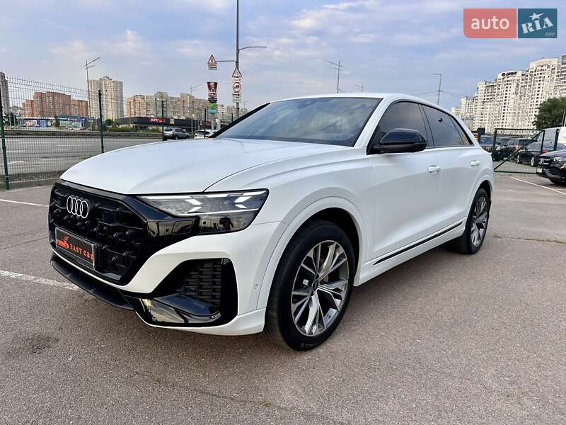 Позашляховик / Кросовер Audi Q8 2023 в Києві
