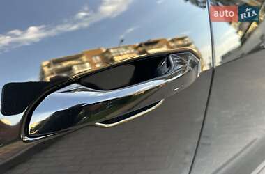 Внедорожник / Кроссовер Audi Q8 2024 в 