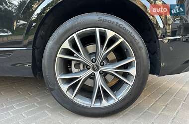 Внедорожник / Кроссовер Audi Q8 2024 в 