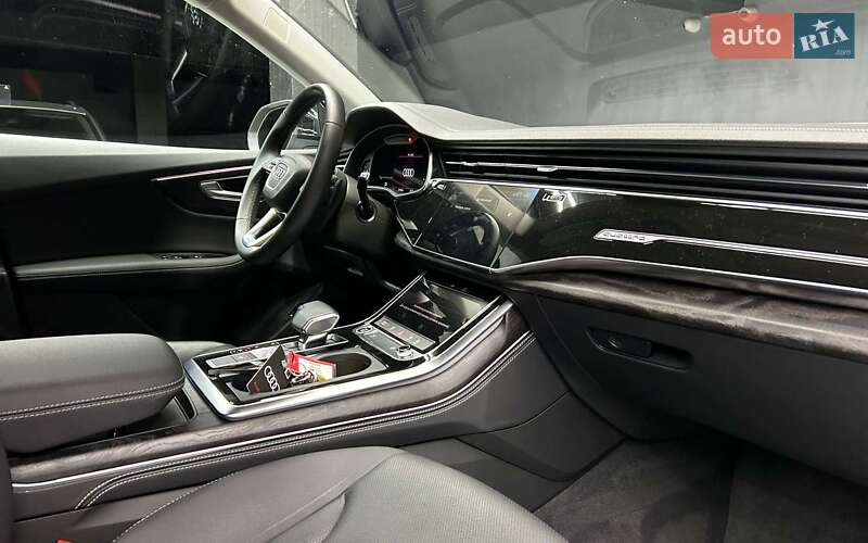 Внедорожник / Кроссовер Audi Q8 2023 в Черновцах фото 17 Внедорожник / Кроссовер Audi Q8 2023 в Черновцах
