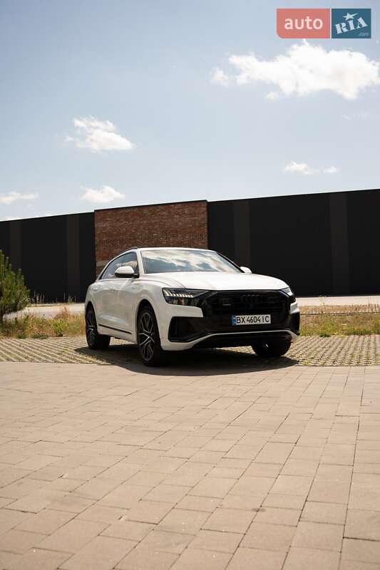 Внедорожник / Кроссовер Audi Q8 2021 в Хмельницком