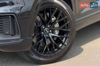 Внедорожник / Кроссовер Audi Q8 2018 в 