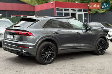 Внедорожник / Кроссовер Audi Q8 2024 в 