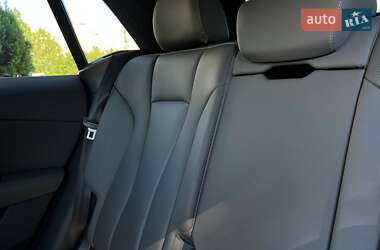 Внедорожник / Кроссовер Audi Q8 2018 в 