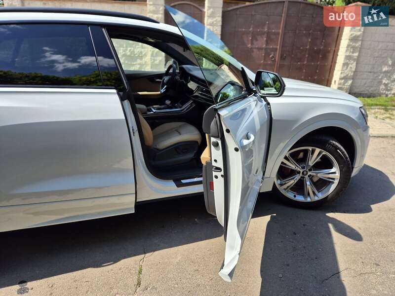 Внедорожник / Кроссовер Audi Q8 2021 в Ровно фото 20 Внедорожник / Кроссовер Audi Q8 2021 в Ровно