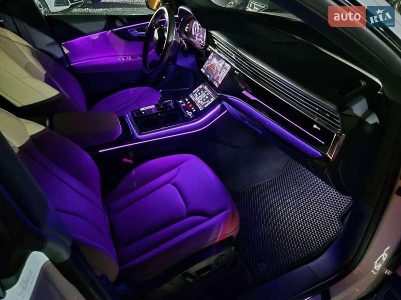 Внедорожник / Кроссовер Audi Q8 2021 в Ровно фото 70 Внедорожник / Кроссовер Audi Q8 2021 в Ровно