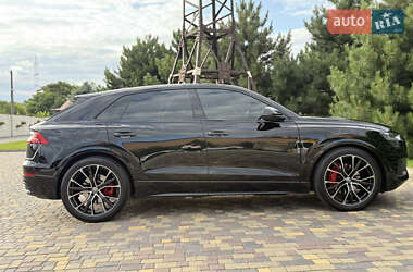Внедорожник / Кроссовер Audi Q8 2019 в 