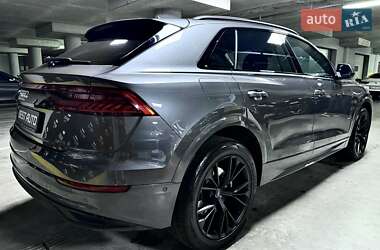 Внедорожник / Кроссовер Audi Q8 2019 в 