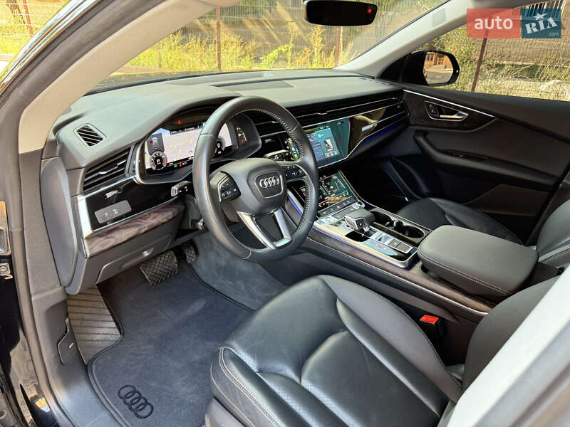 Внедорожник / Кроссовер Audi Q8 2019 в Измаиле