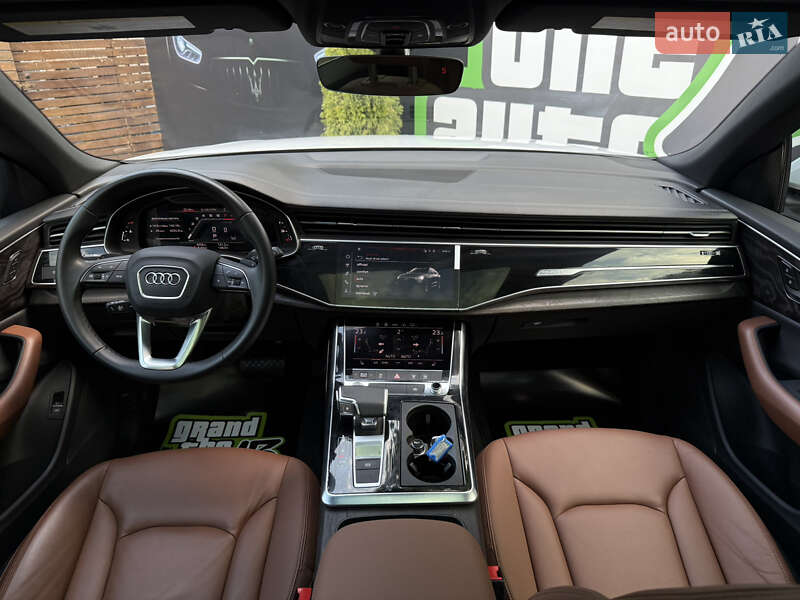 Внедорожник / Кроссовер Audi Q8 2023 в Киеве