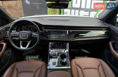 Внедорожник / Кроссовер Audi Q8 2023 в 