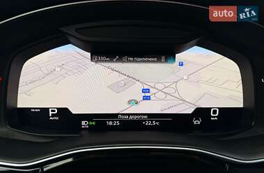 Внедорожник / Кроссовер Audi Q8 2021 в 