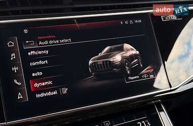 Внедорожник / Кроссовер Audi Q8 2021 в 