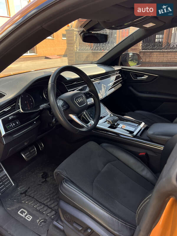 Внедорожник / Кроссовер Audi Q8 2020 в Лубнах