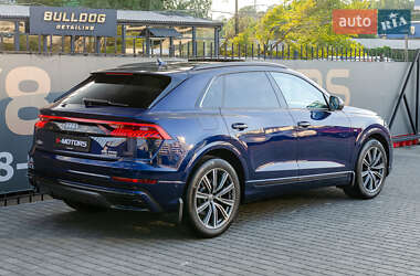 Внедорожник / Кроссовер Audi Q8 2019 в 