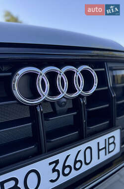 Внедорожник / Кроссовер Audi Q8 2023 в 
